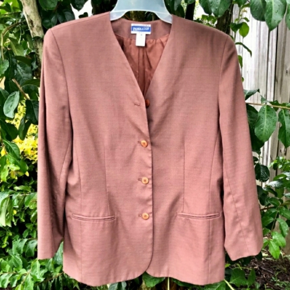 Pendleton, Women's Blazer in Rose Brown - Picture 2 of 9